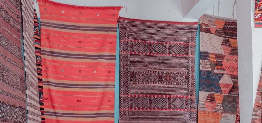 Rugs Amazingly on Walls!!!