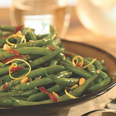 Hurry... The Table is all set for a Merry Feast... - Thanksgiving Recipes