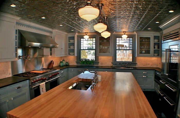 Charming Ceiling Designs to Accentuate Your Kitchen