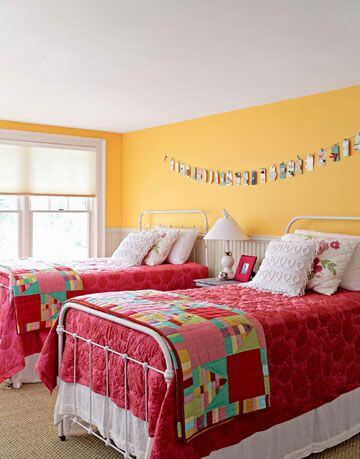 Two Color Combination for Bedroom Walls