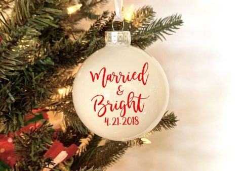 4 Unique Personalized Christmas Ornaments to Gift Your Loved Ones ...