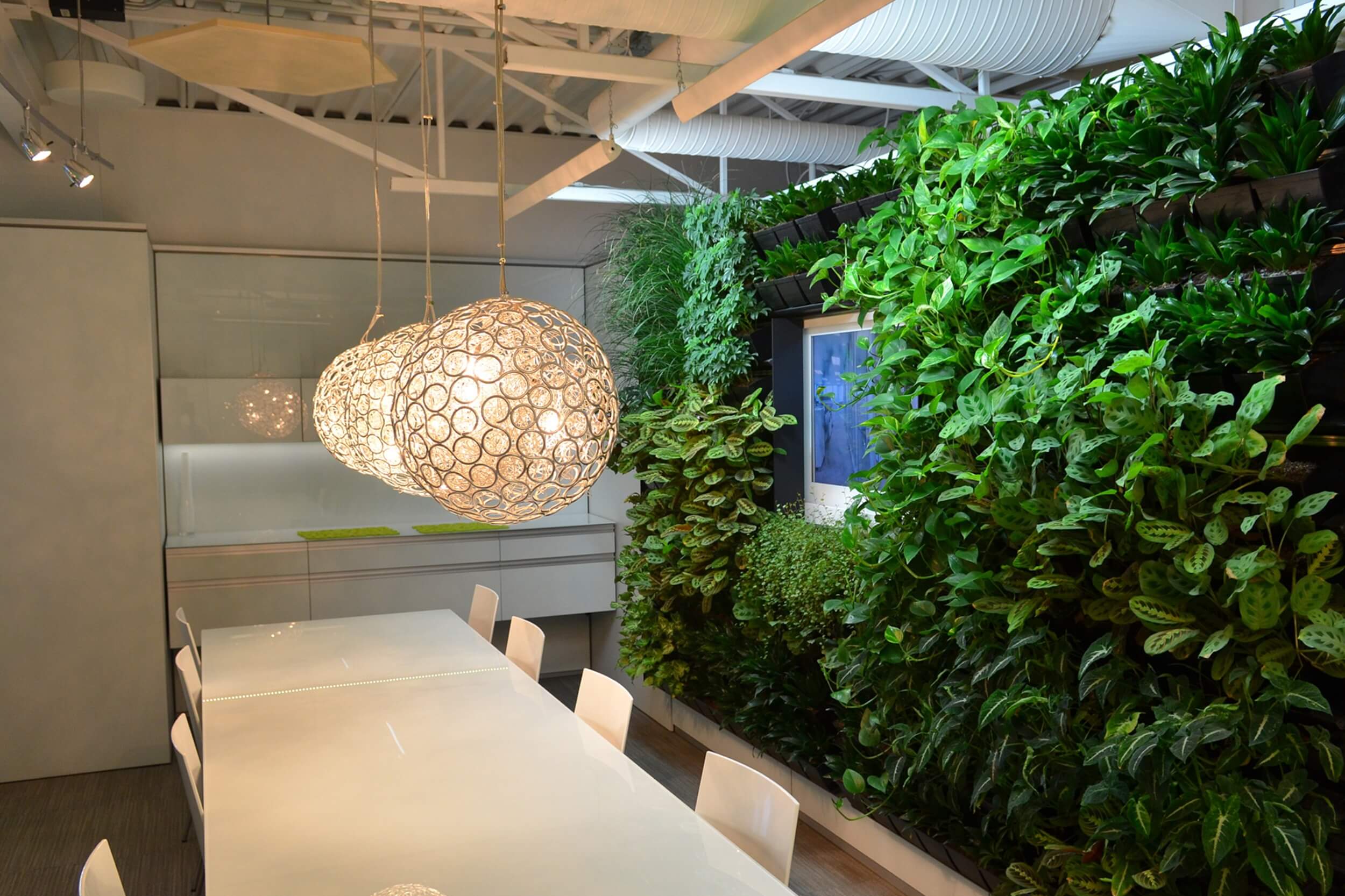 Nature Meets Modern: Incorporating Greenery And Biophilic Design